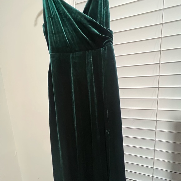 Prom dress - Picture 4 of 5